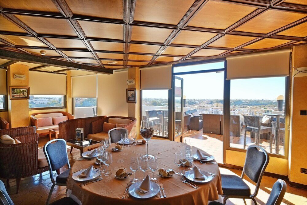 Фото Hotel Guadalquivir