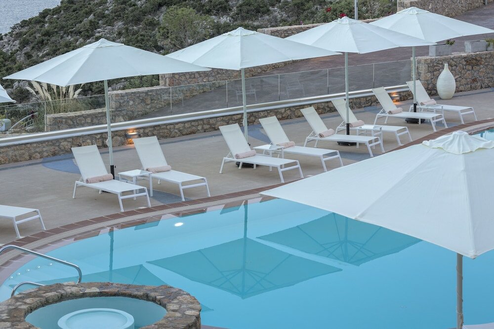 Фото Princess Kyniska Suites