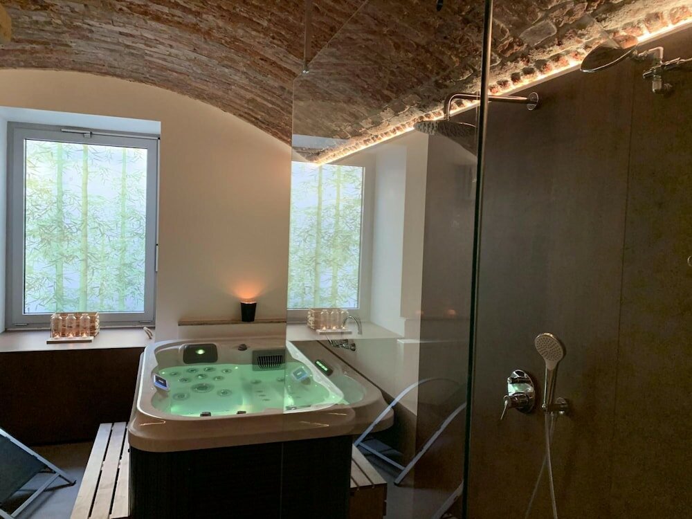 Фото Design Merrion Hotel