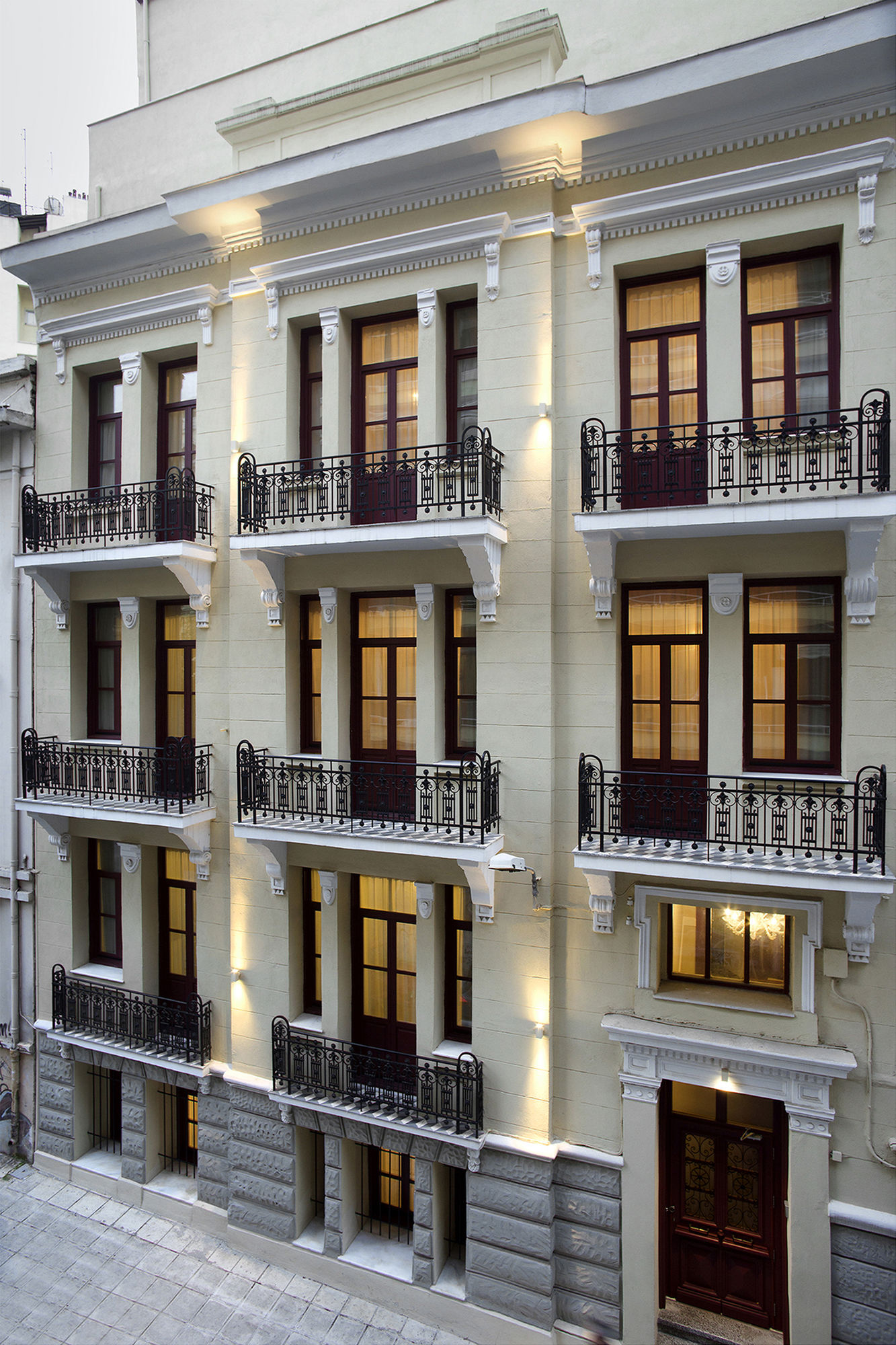 Фото отеля 1