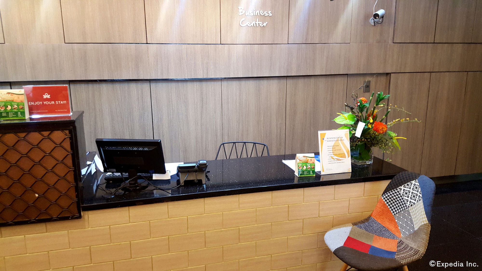 Фото Oyo 146 Solace Hotel