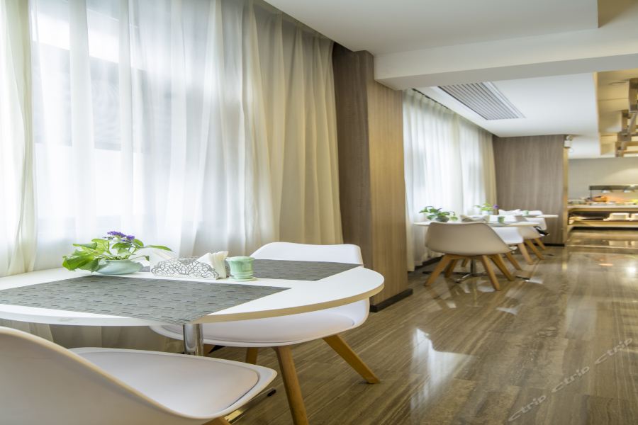 Фото Metropolo Hangzhou Huanglong Sports Center Wensan Road Hotel