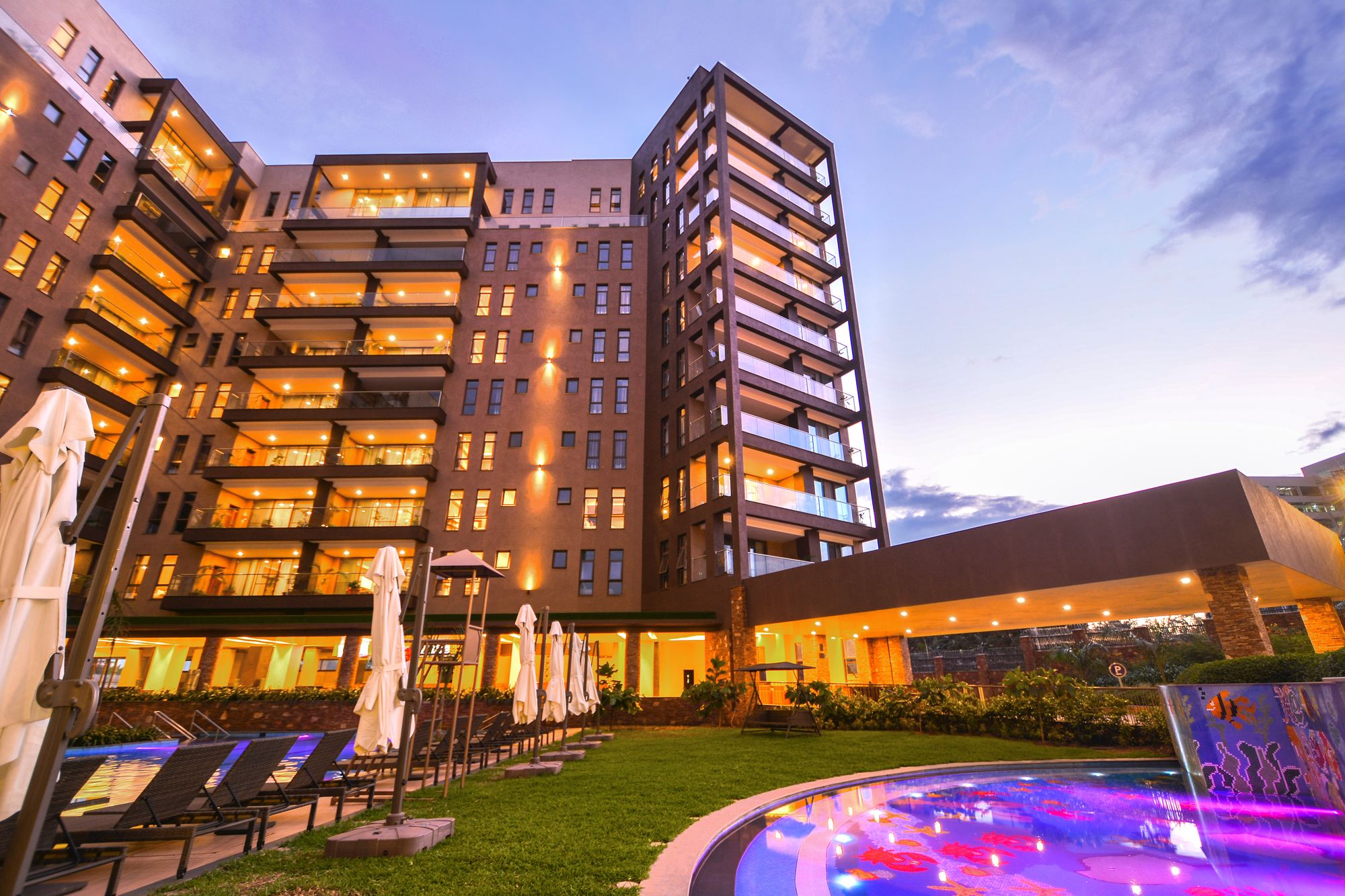 Фото Speke Apartments Wampewo