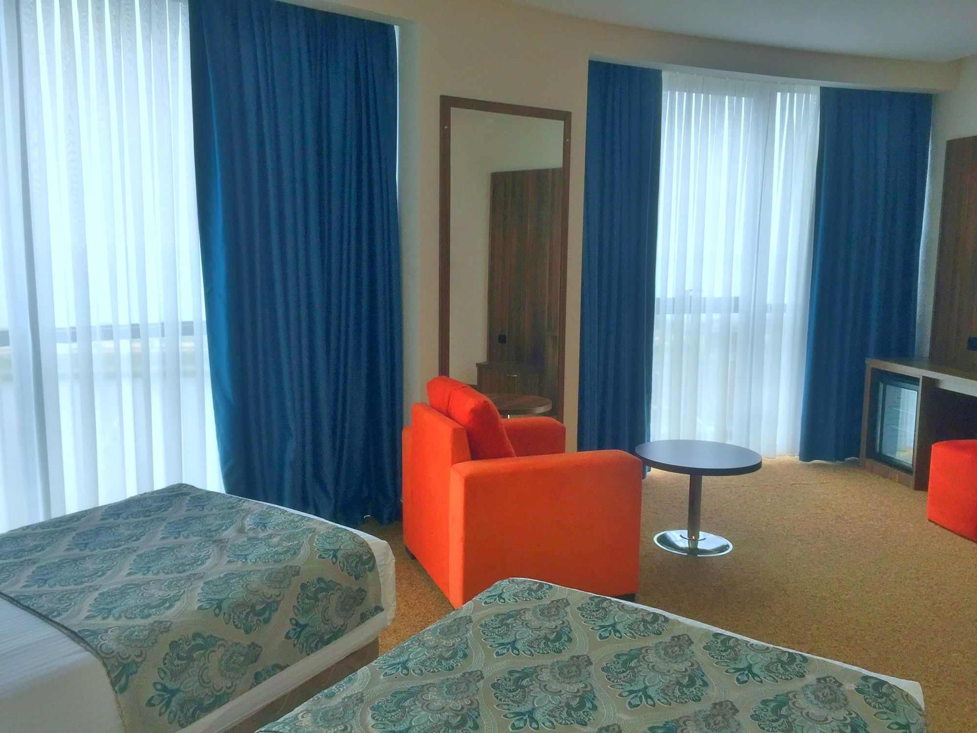 Фото Metro Sky Tower Batumi