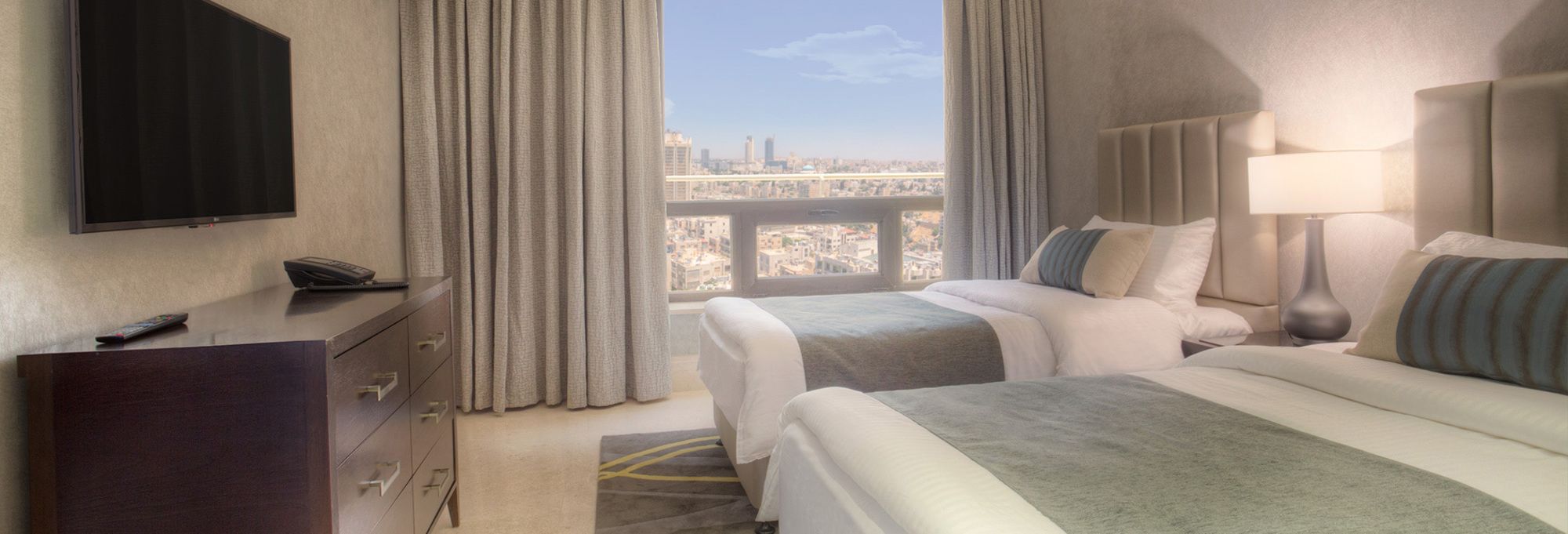 Фото The House Boutique Suites