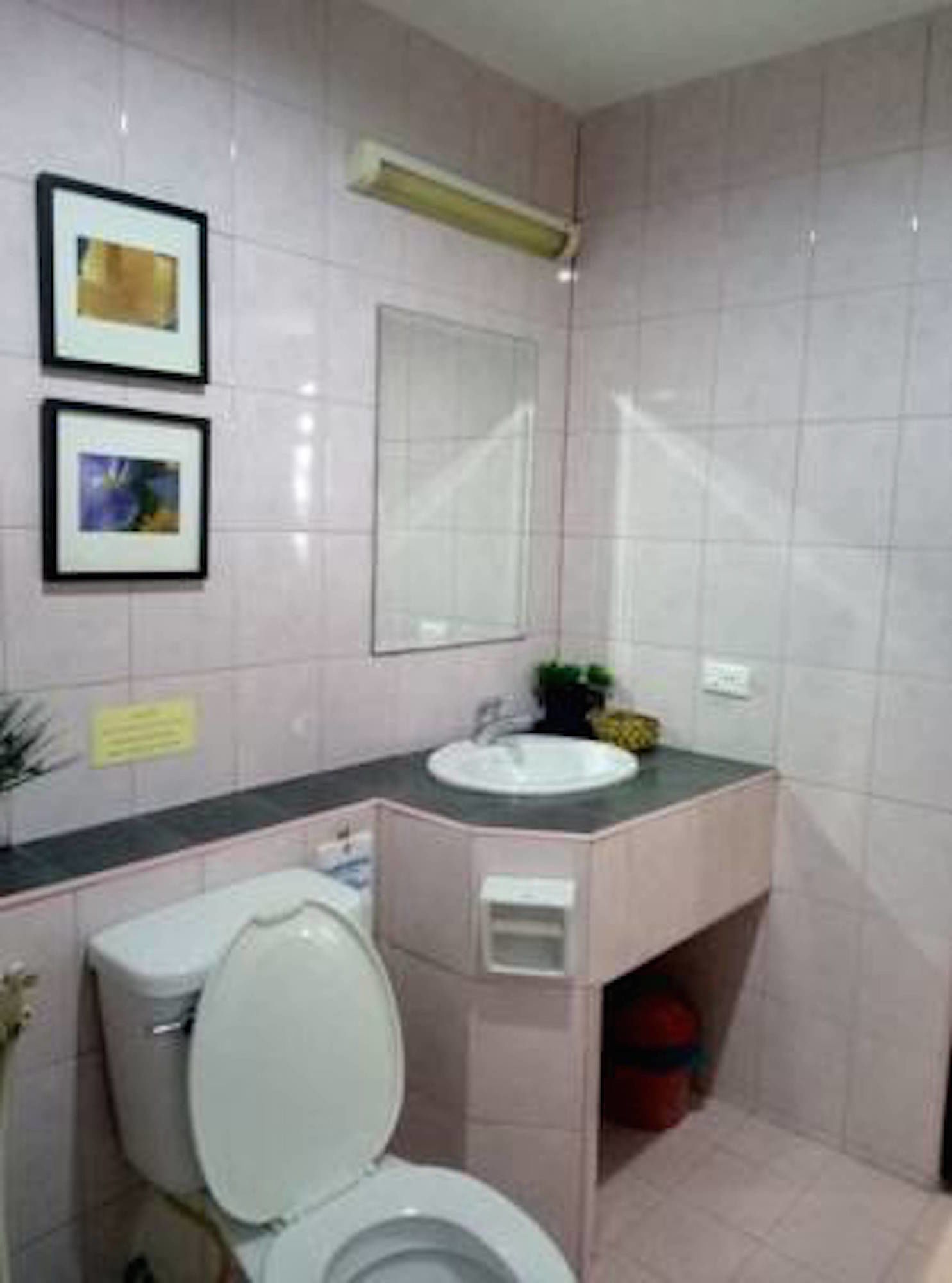 Фото Pearl Place Hotel