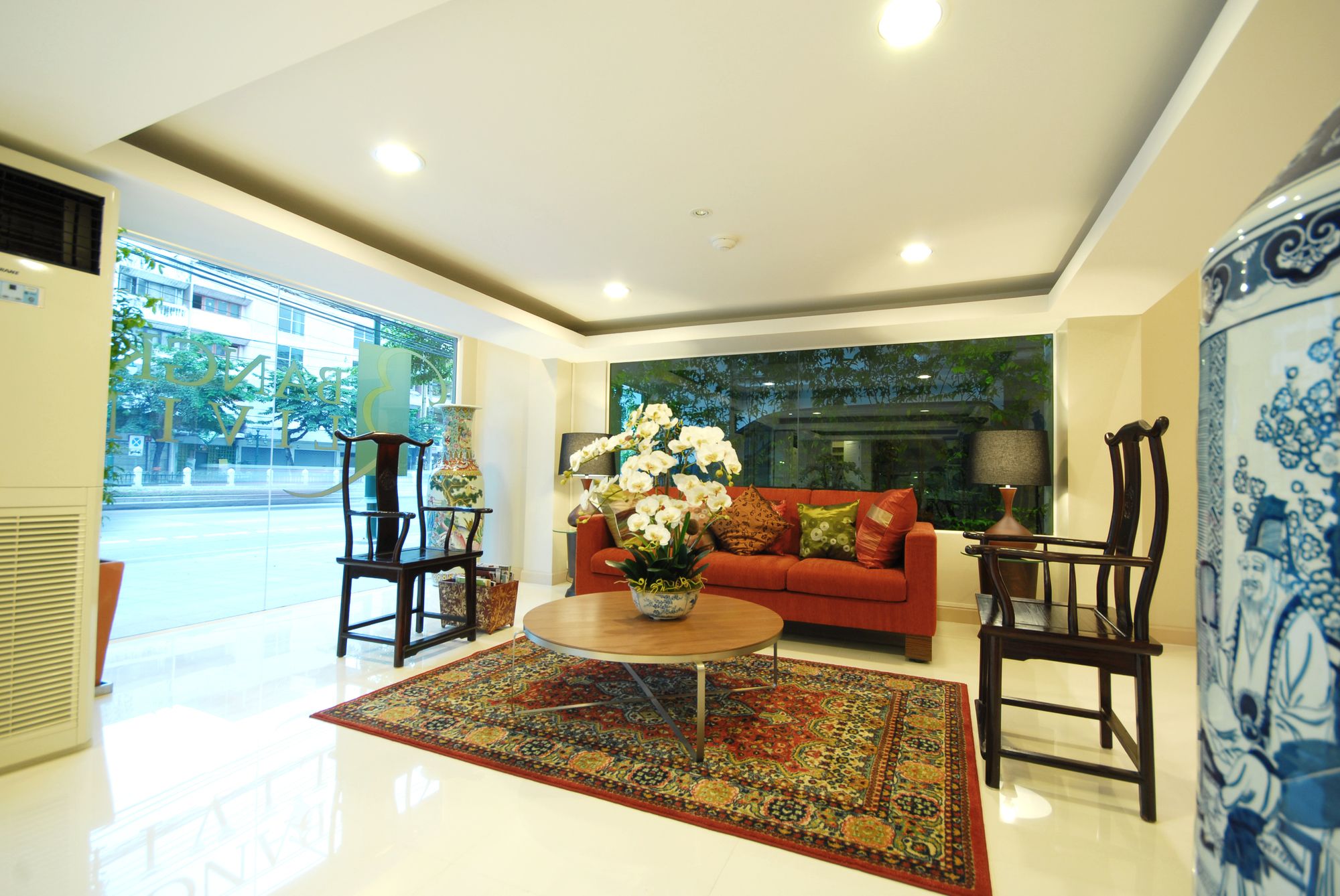 Фото Bangkok Loft Inn