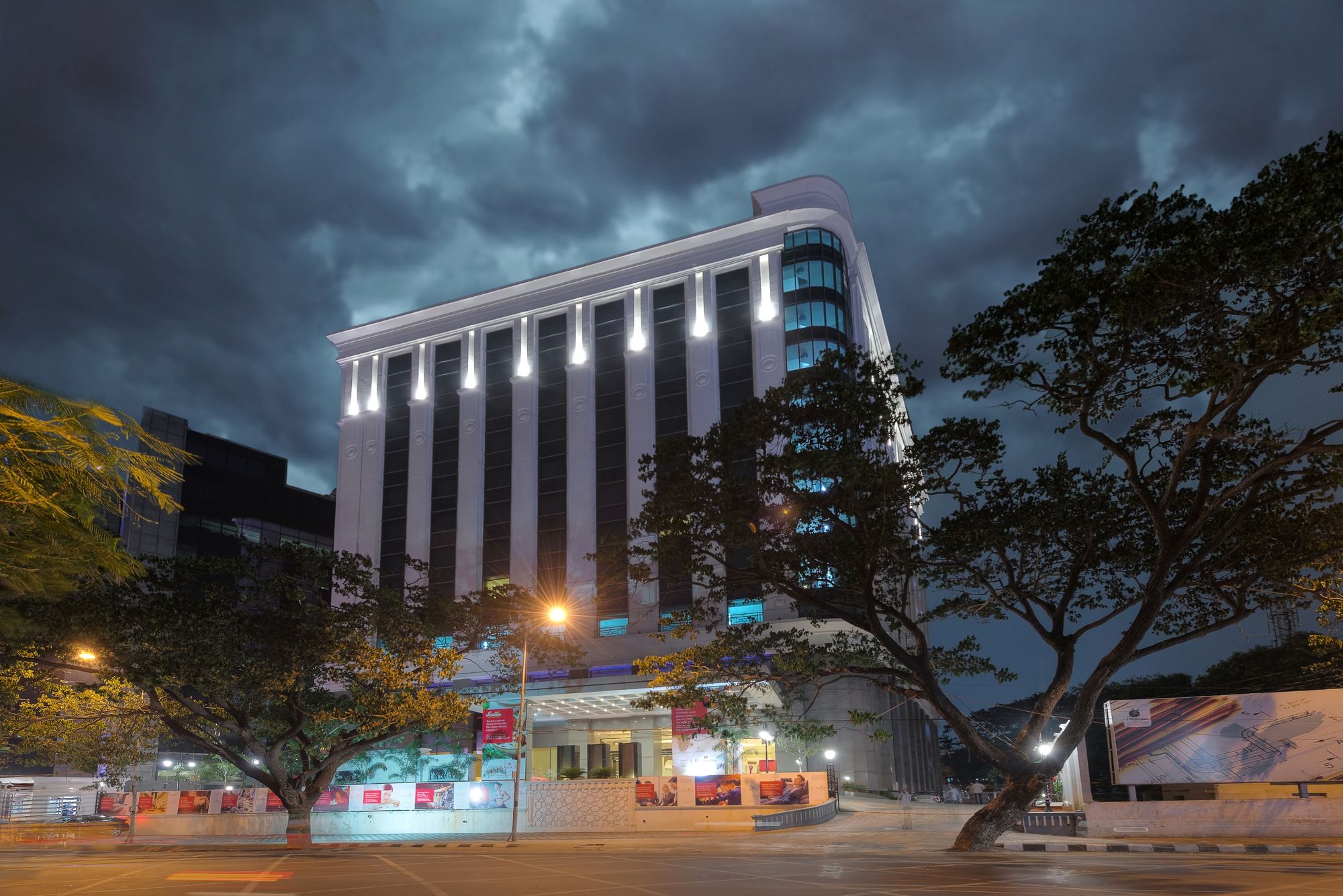Фото Ramada Plaza by Wyndham Chennai