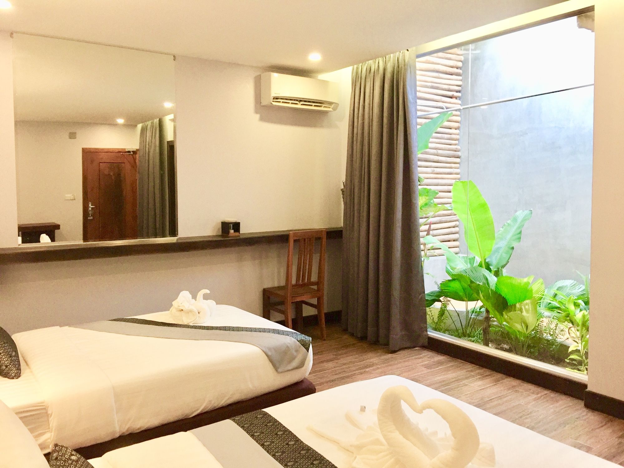 Фото Hotel Five. S