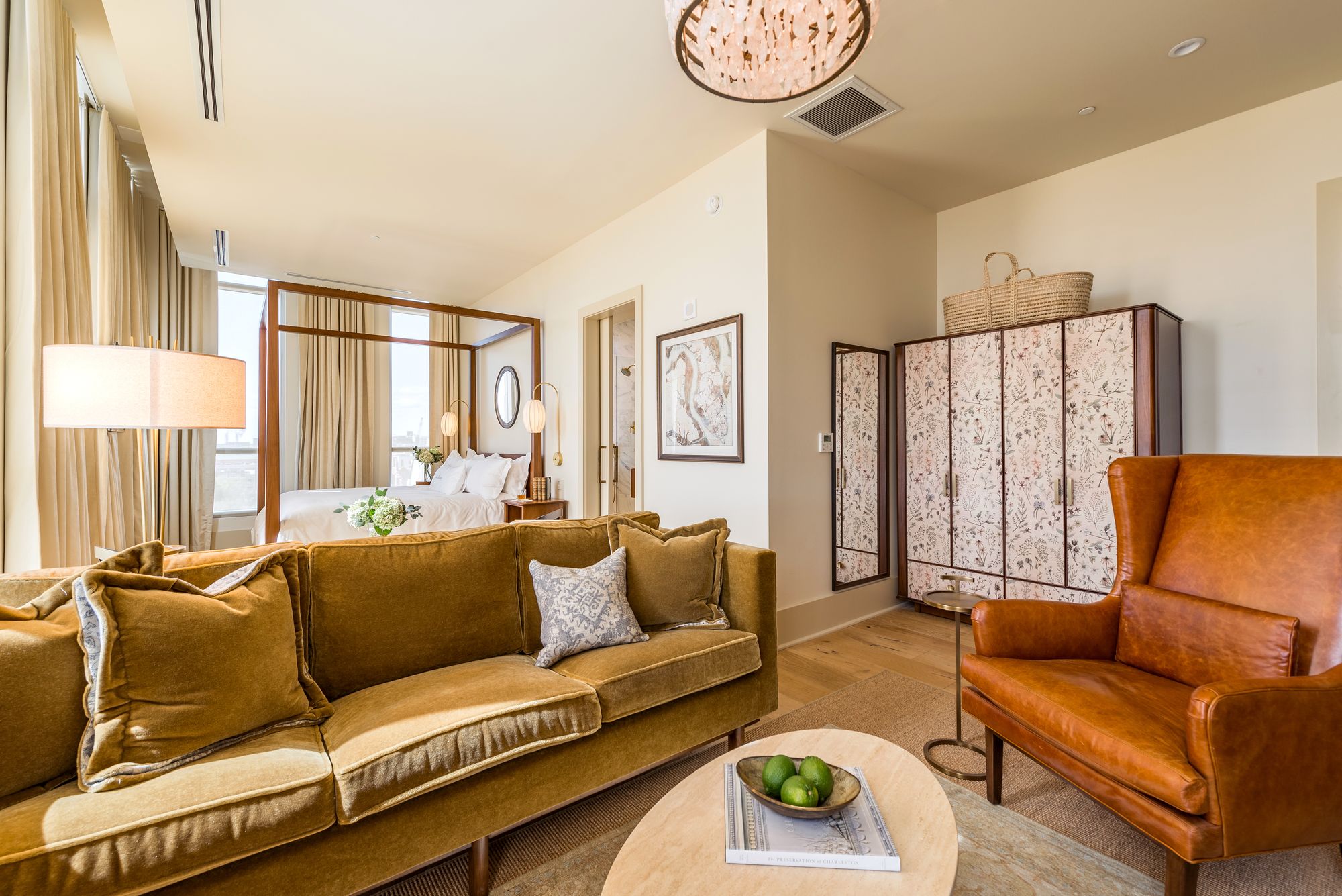 Фото The Dewberry Charleston