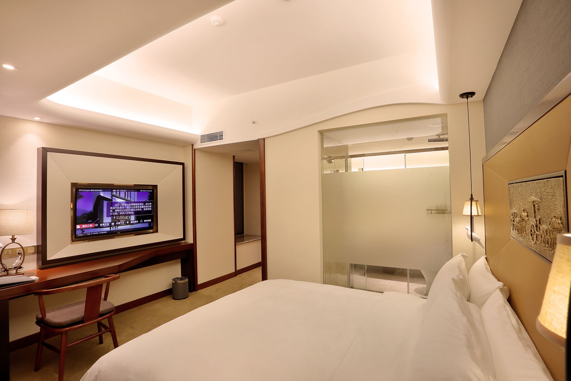 Фото Lujia International Hotel