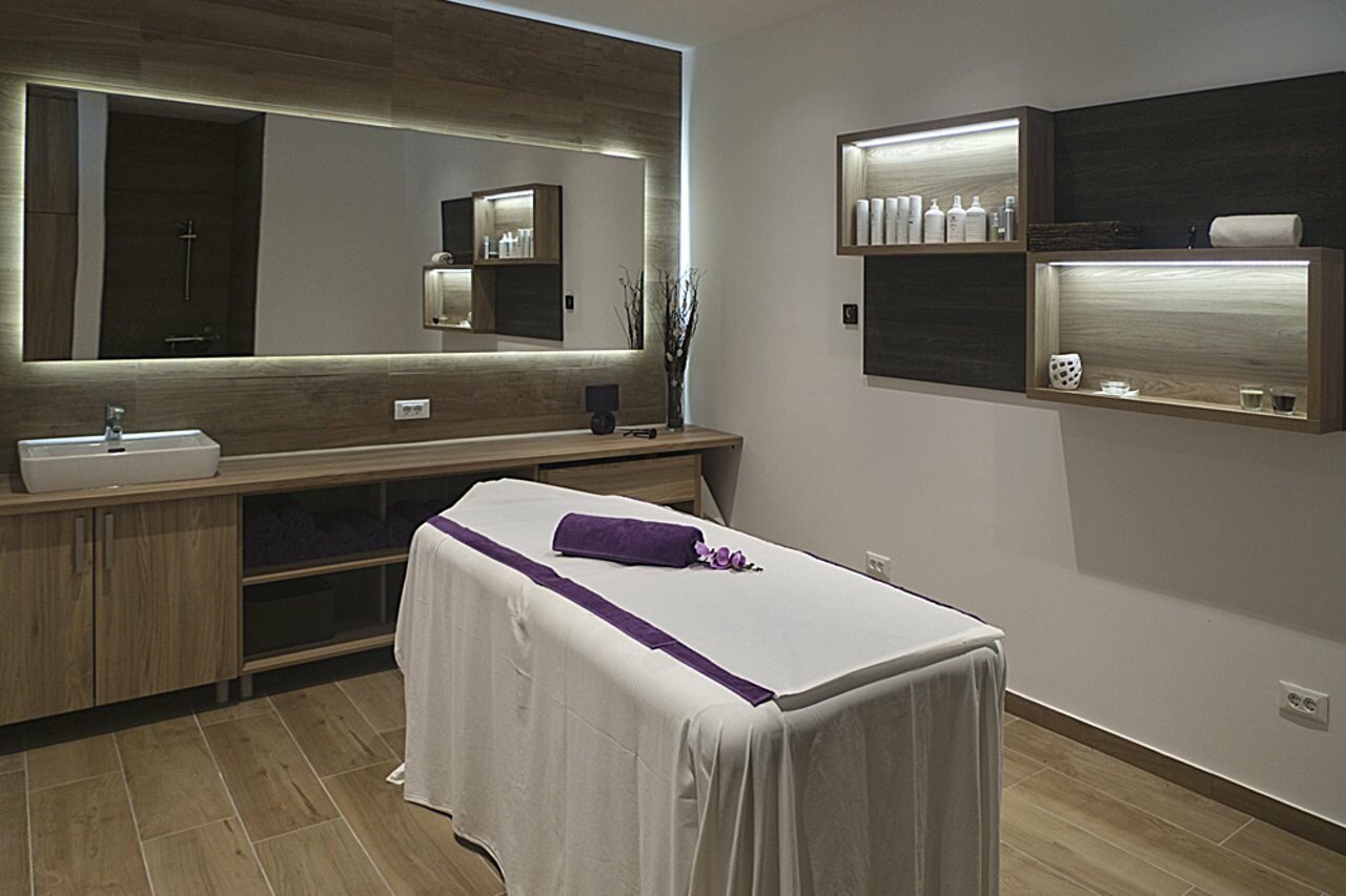 Фото Hotel Adria