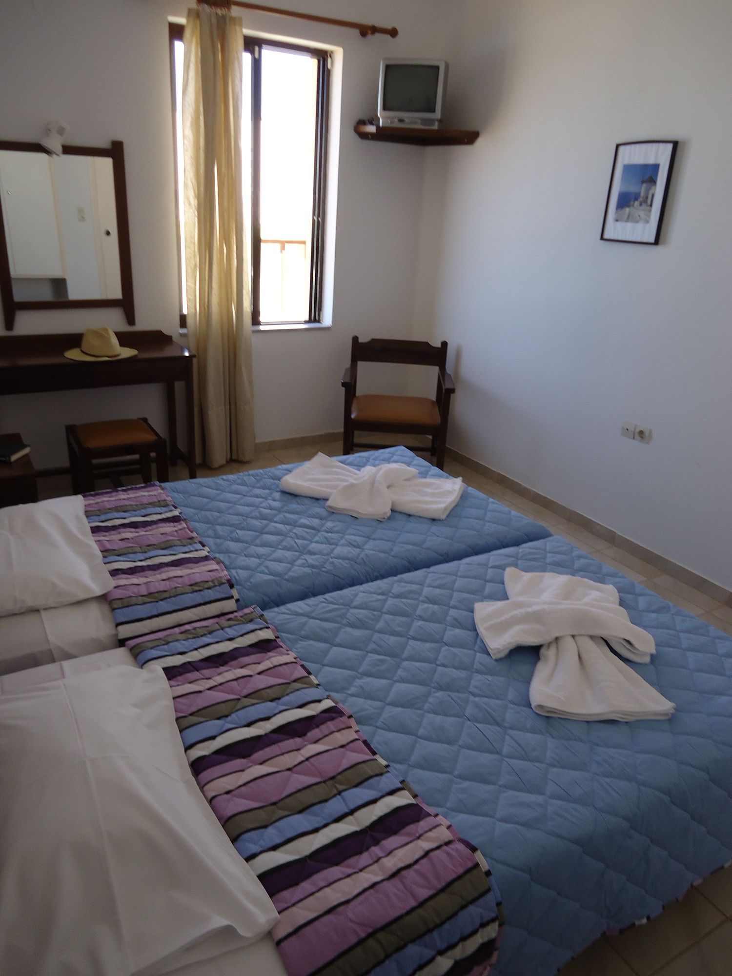 Фото Almyra Apartments