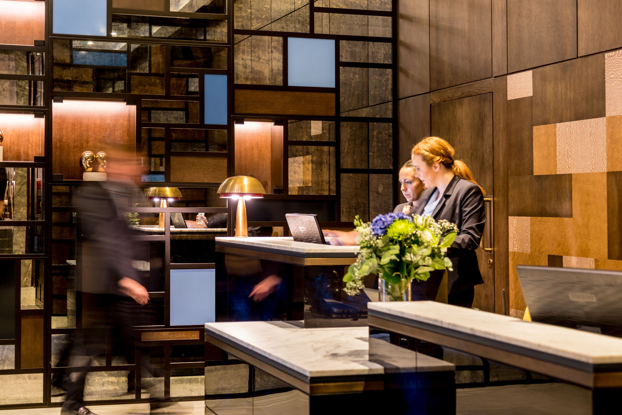 Фото Devonshire Club & Hotel