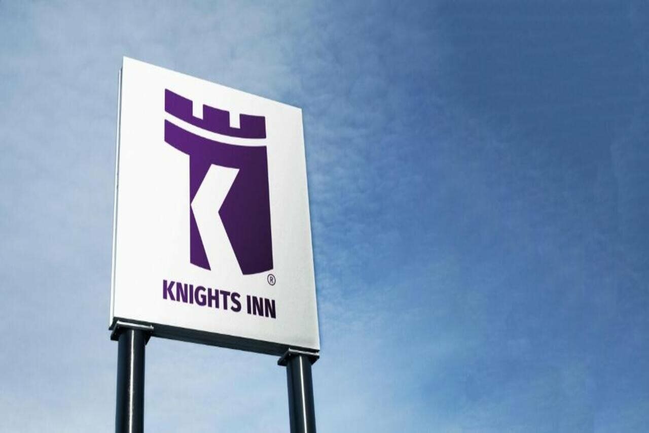 Фото Knights Inn Liberty
