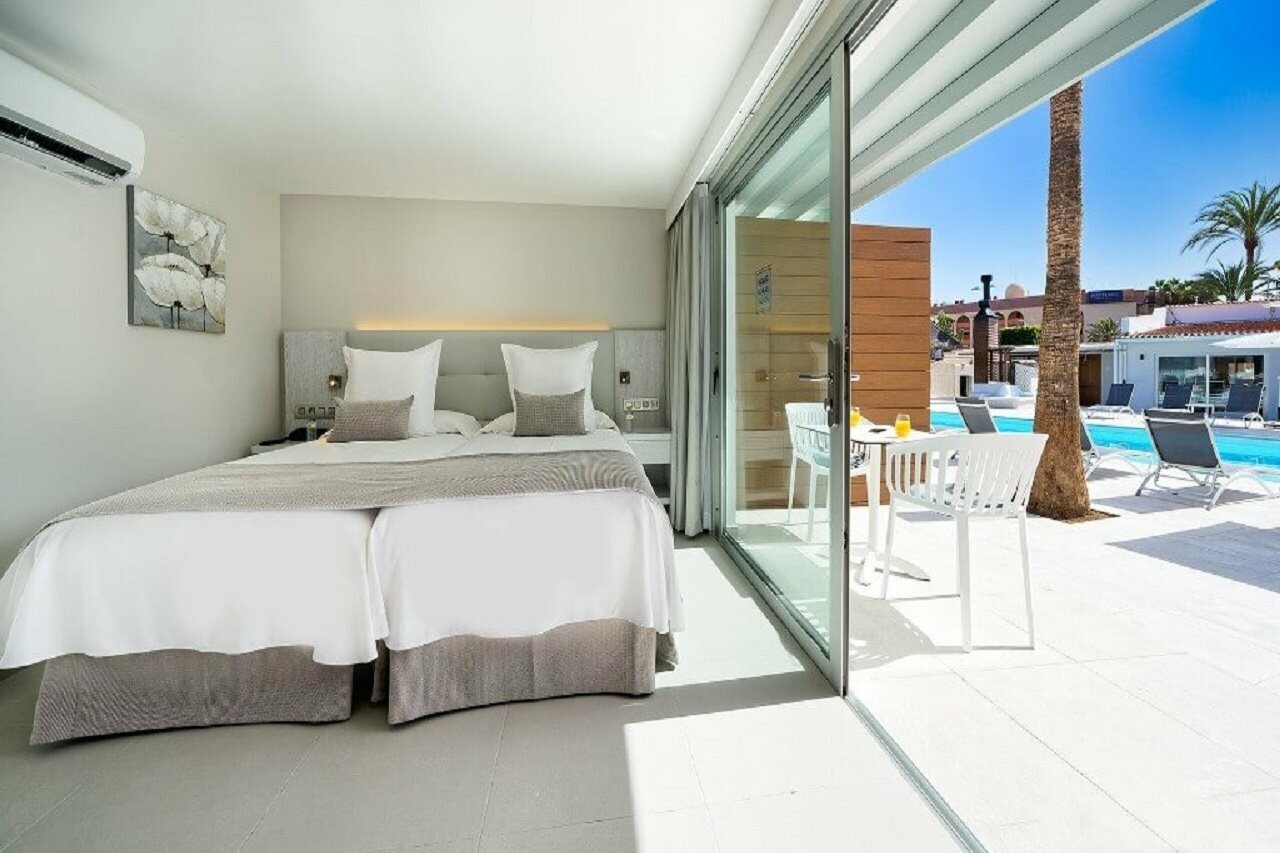 Фото Sanom Beach Resort - Adults Only 