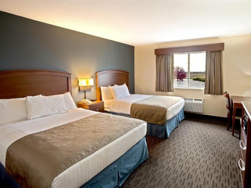 Фото AmericInn by Wyndham Bay City