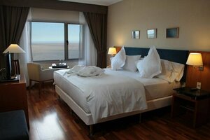 Гостиница Nh Montevideo Columbia