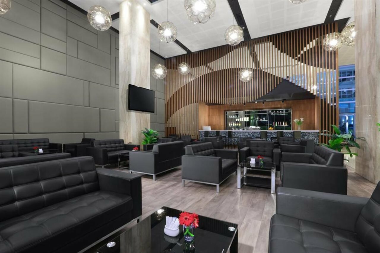 Фото Отель Aston Batam Hotel & Residences