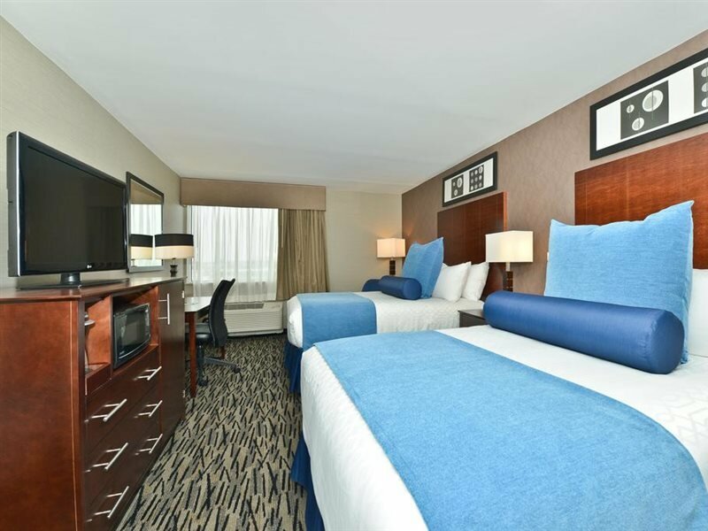 Фото Wyndham Garden Elk Grove Village/O'Hare