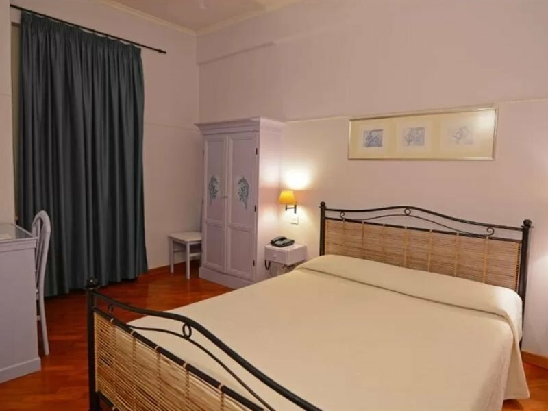 Фото Hotel Lilium