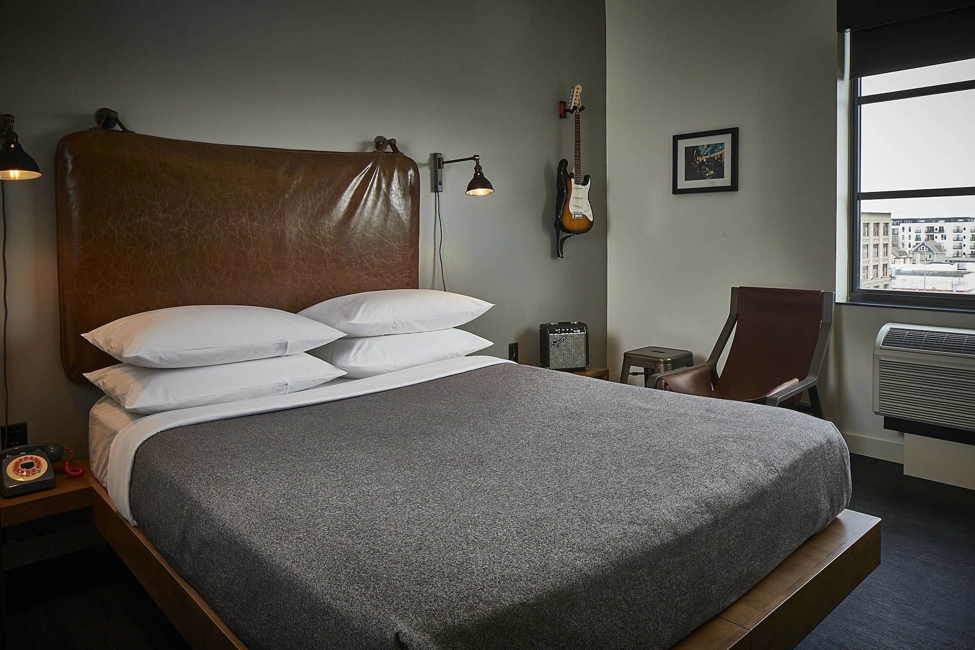 Фото Moxy Minneapolis Uptown