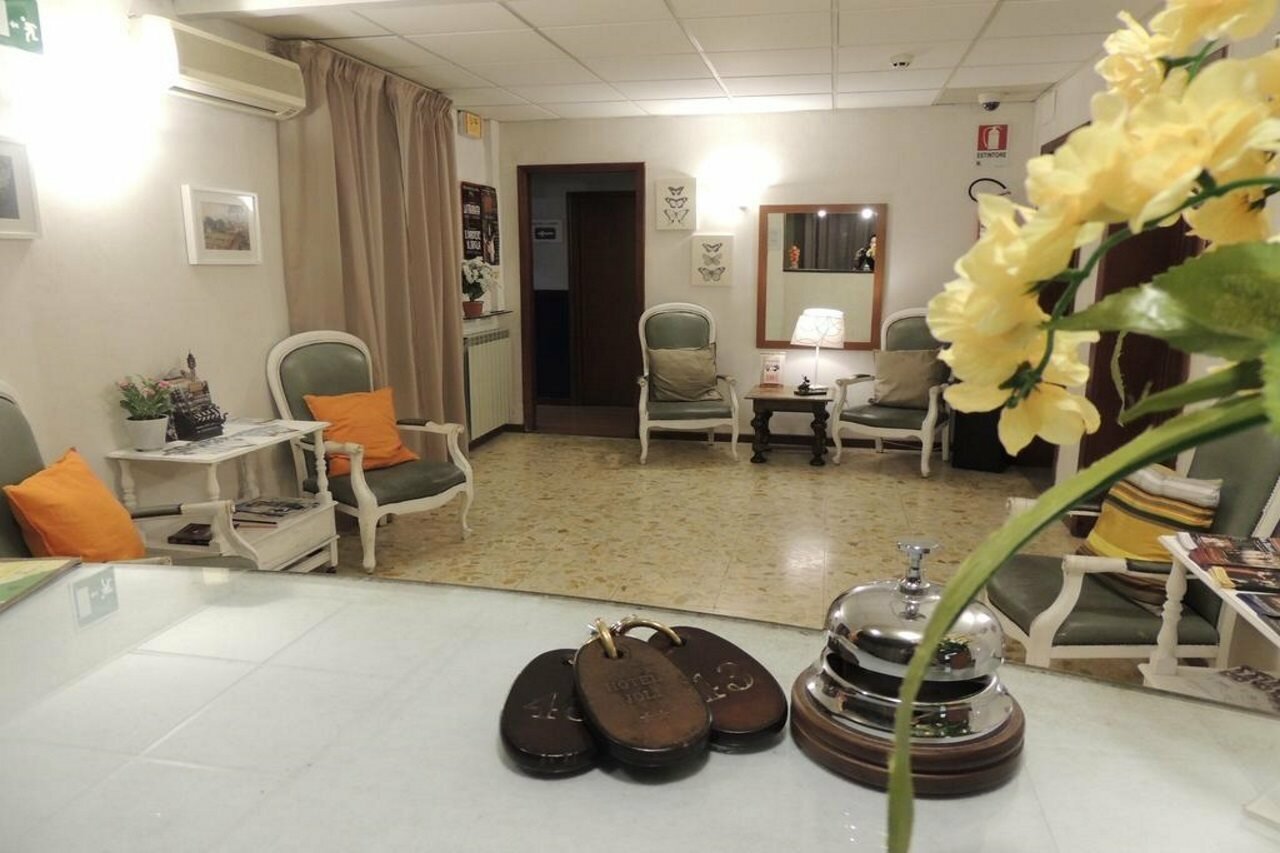 Фото The Boutique Hotel