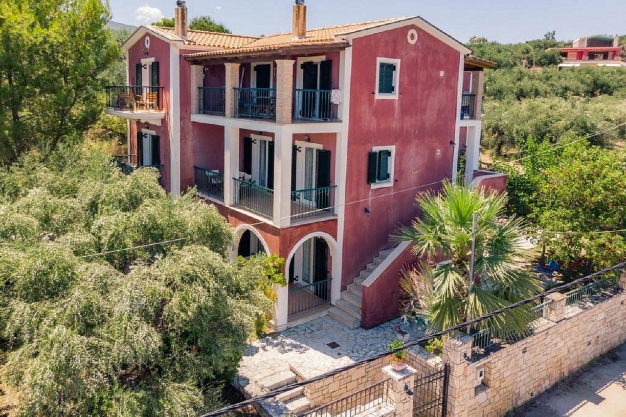 Фото Villa Liofyto Apartments