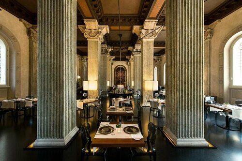 Гостиница Palazzo Montemartini Rome, A Radisson Collection в Риме