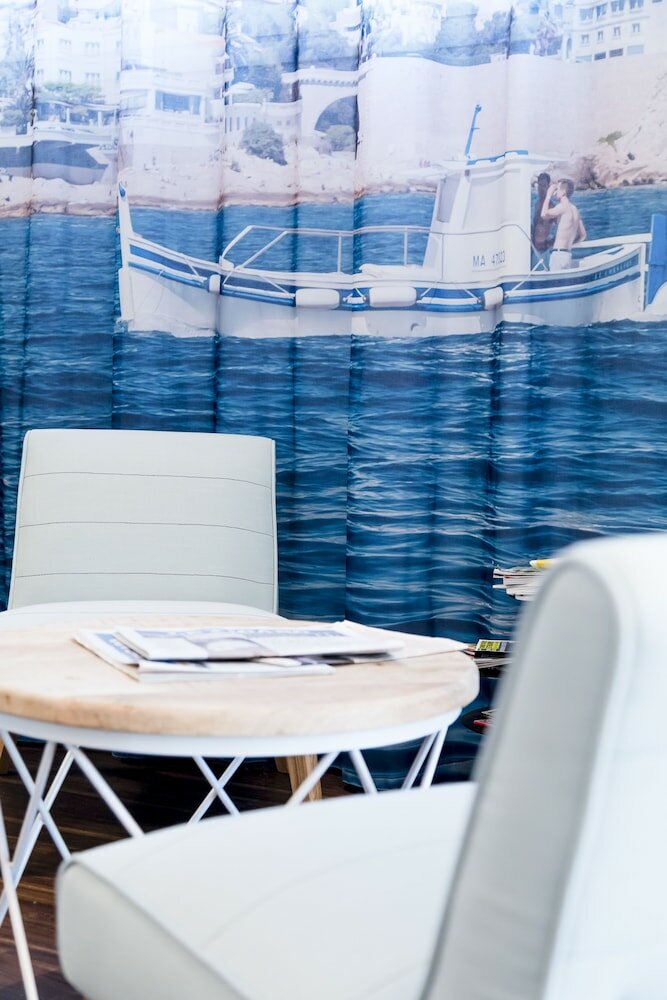 Фото ibis Styles Marseille Centre Prado Place Castellane