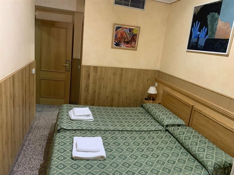 Фото Hostal Juan Xxiii