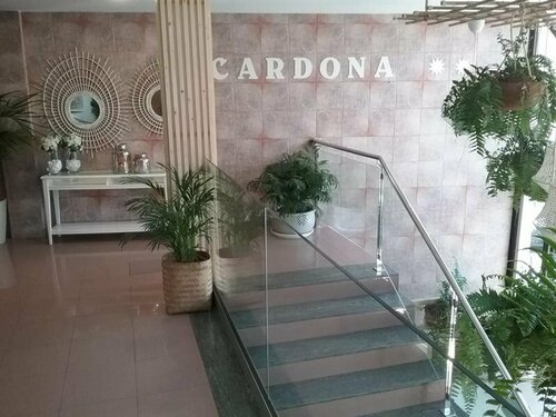 Гостиница Hostal Residencia Cardona в Арресифе