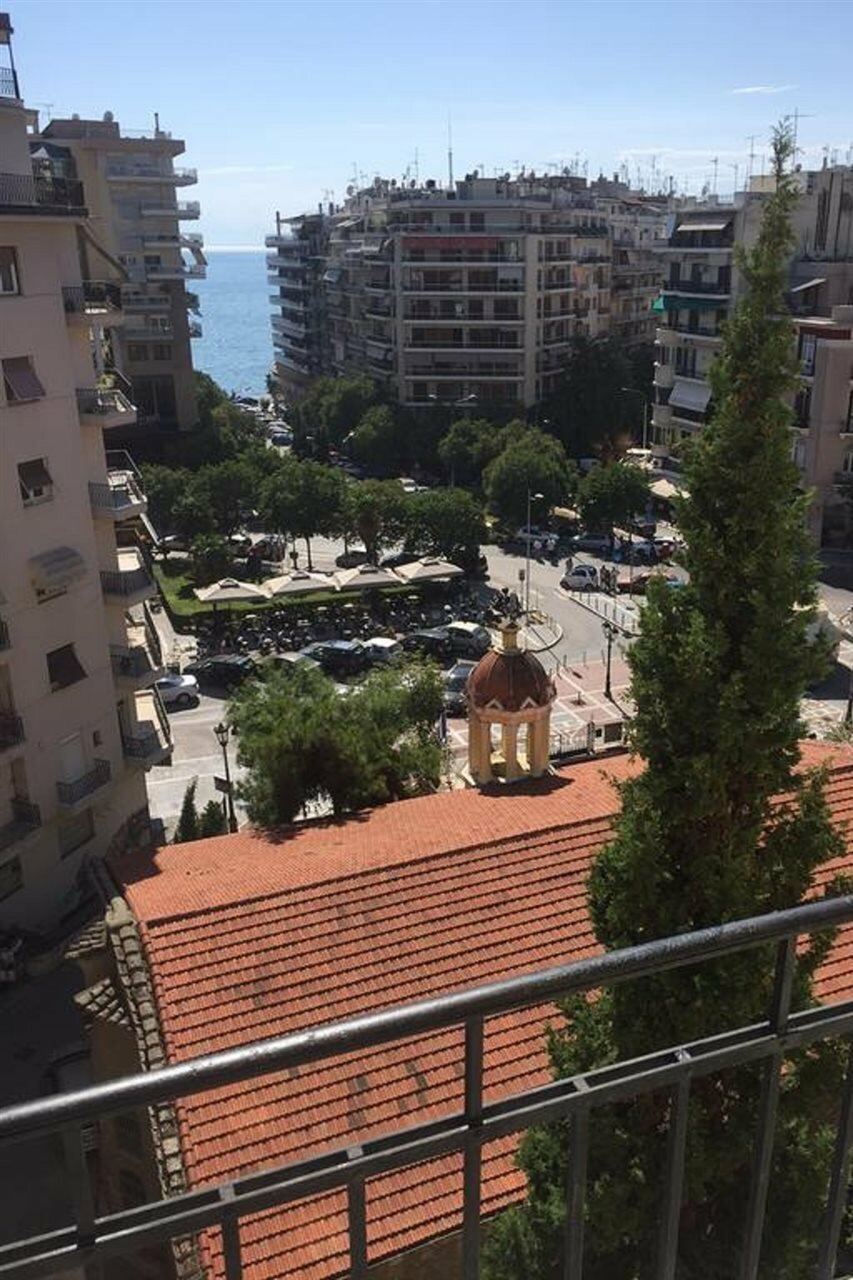 Фото Superior One Luxury Apartments