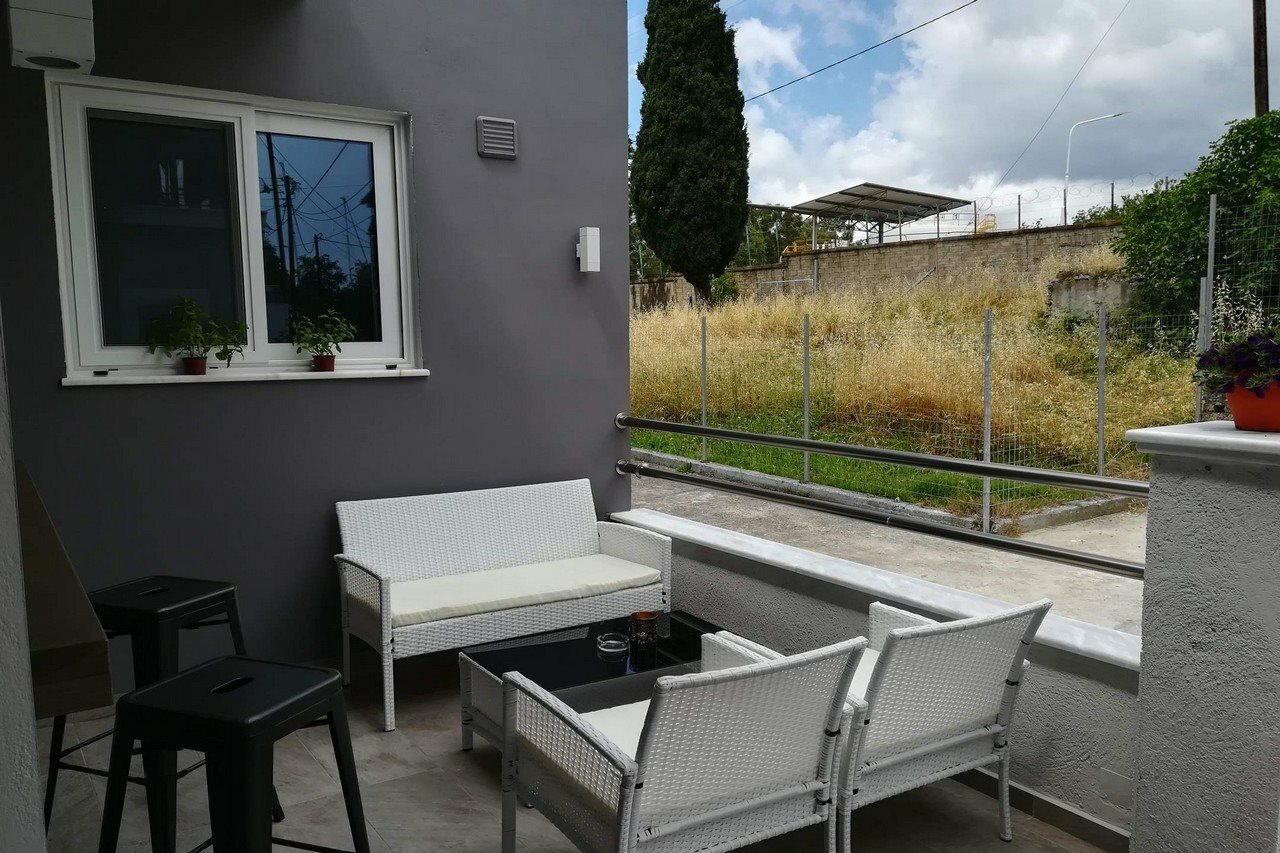 Фото Dionisos Apartments