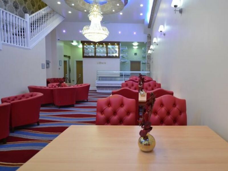 Фото Best Western Greater London Hotel