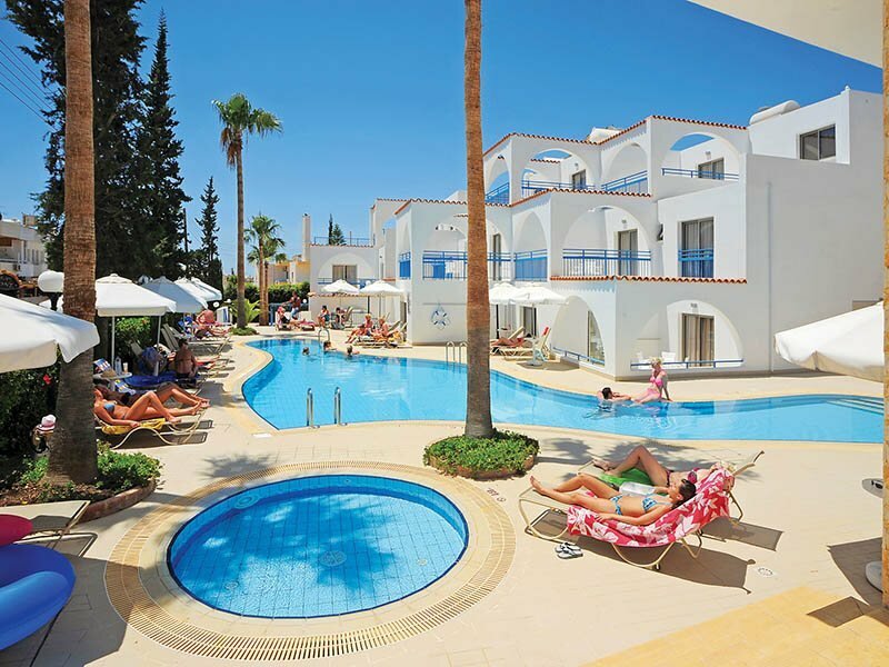 Фото Petrosana Hotel Apts