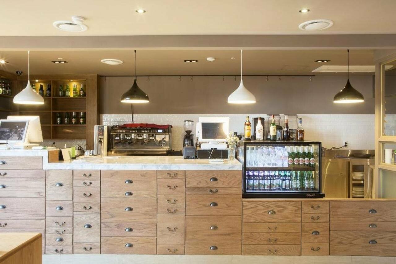 Фото Sunset Business Hotel