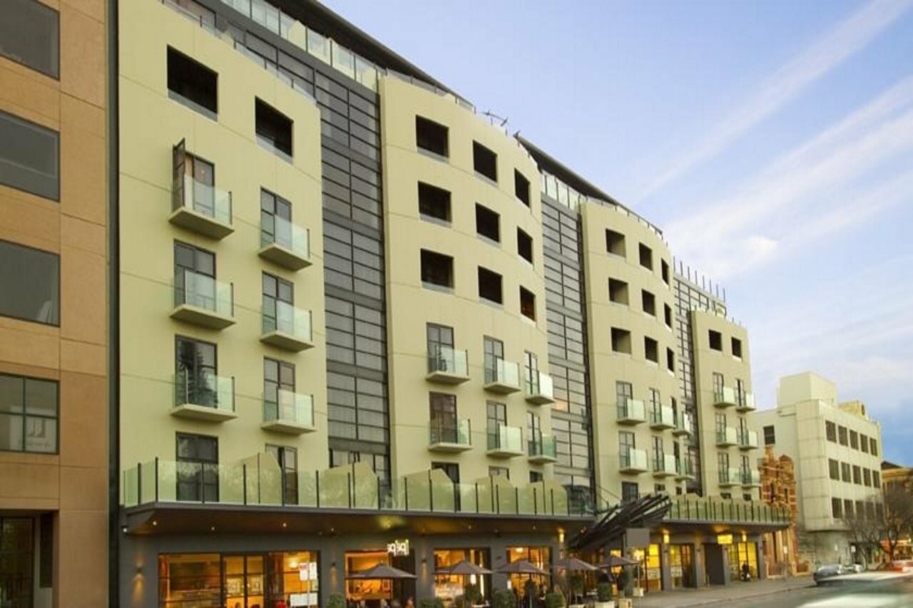 Фото Mantra Hindmarsh Square