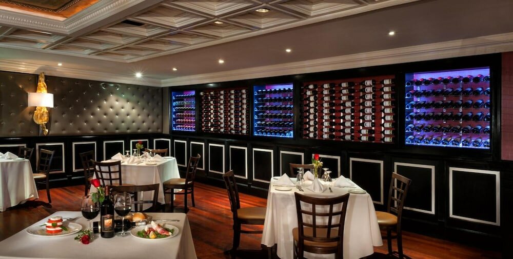 Фото The Inn At Fox Hollow Hotel