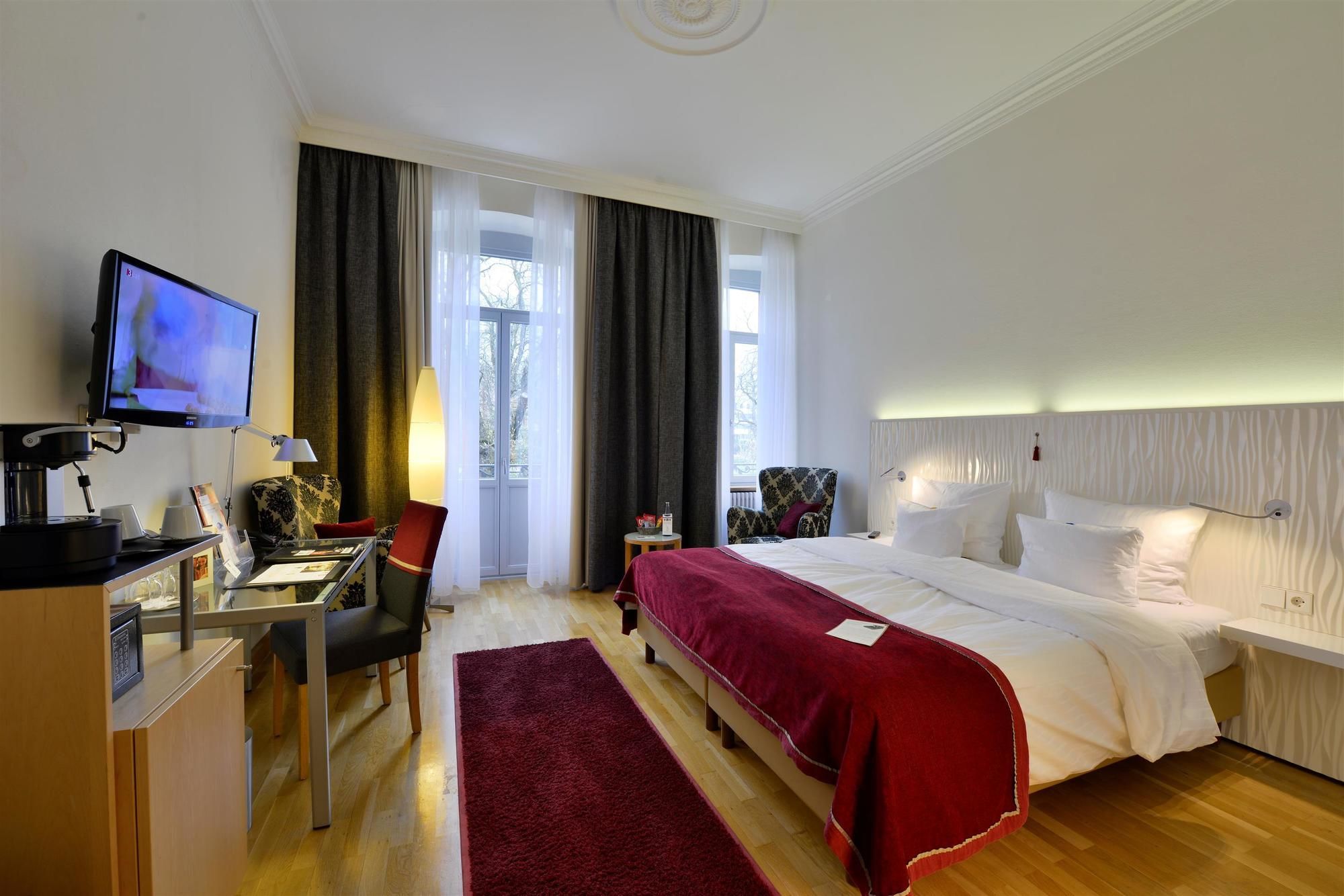 Фото Best Western Premier Hotel Victoria