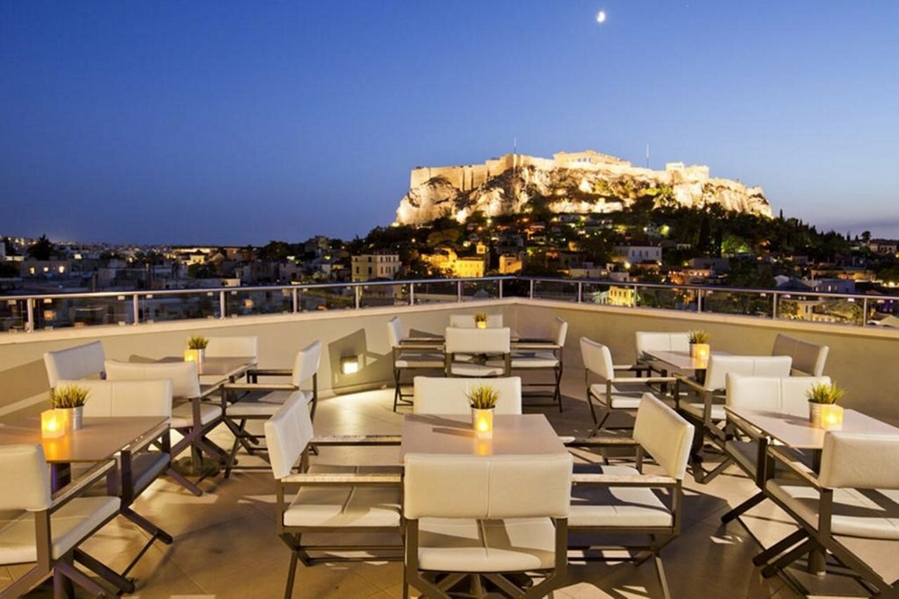 Фото отеля 1