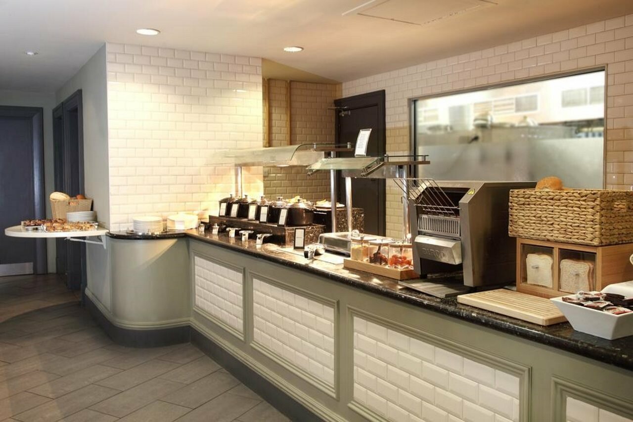 Фото DoubleTree by Hilton Glasgow Strathclyde