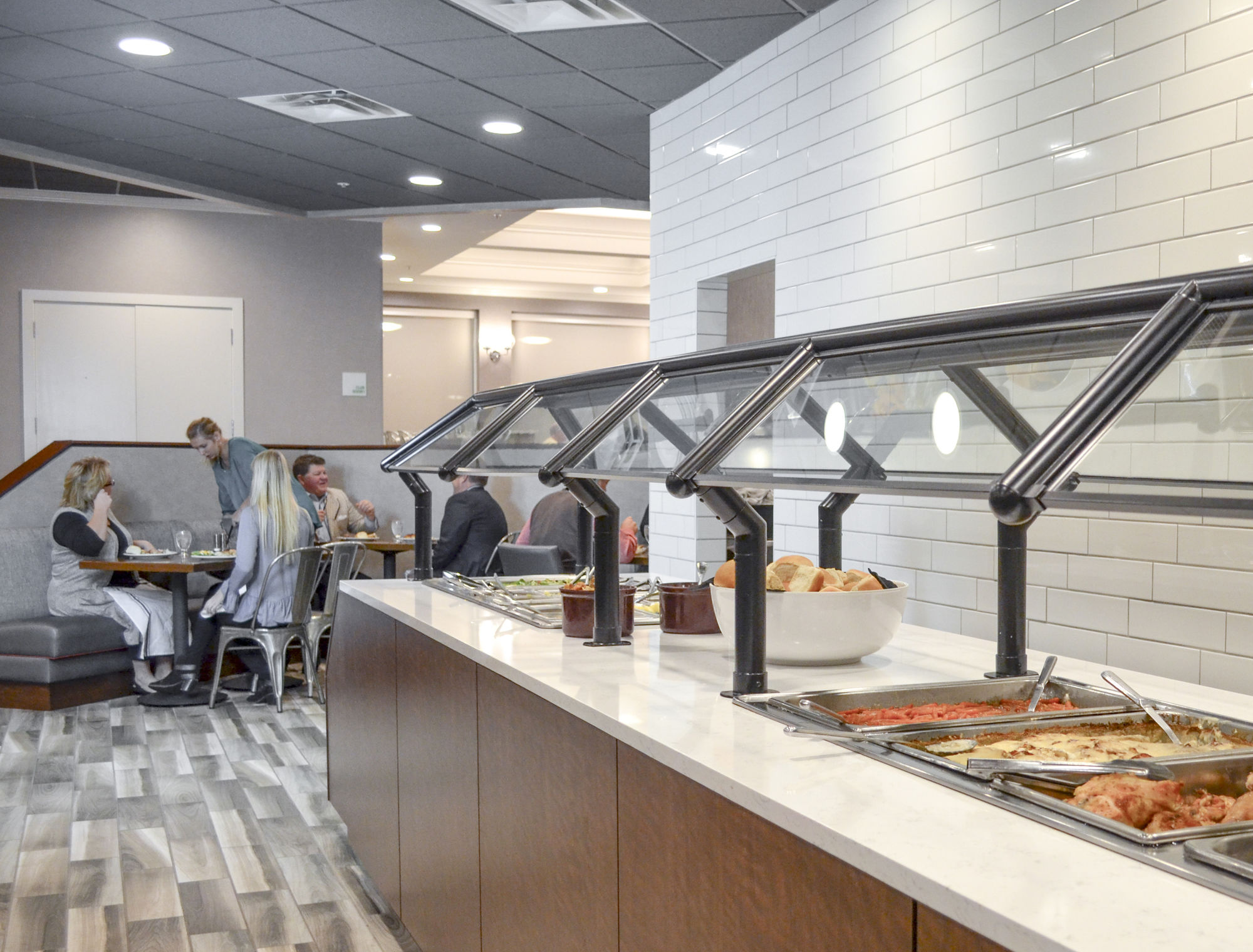 Фото Holiday Inn Fargo, an Ihg Hotel