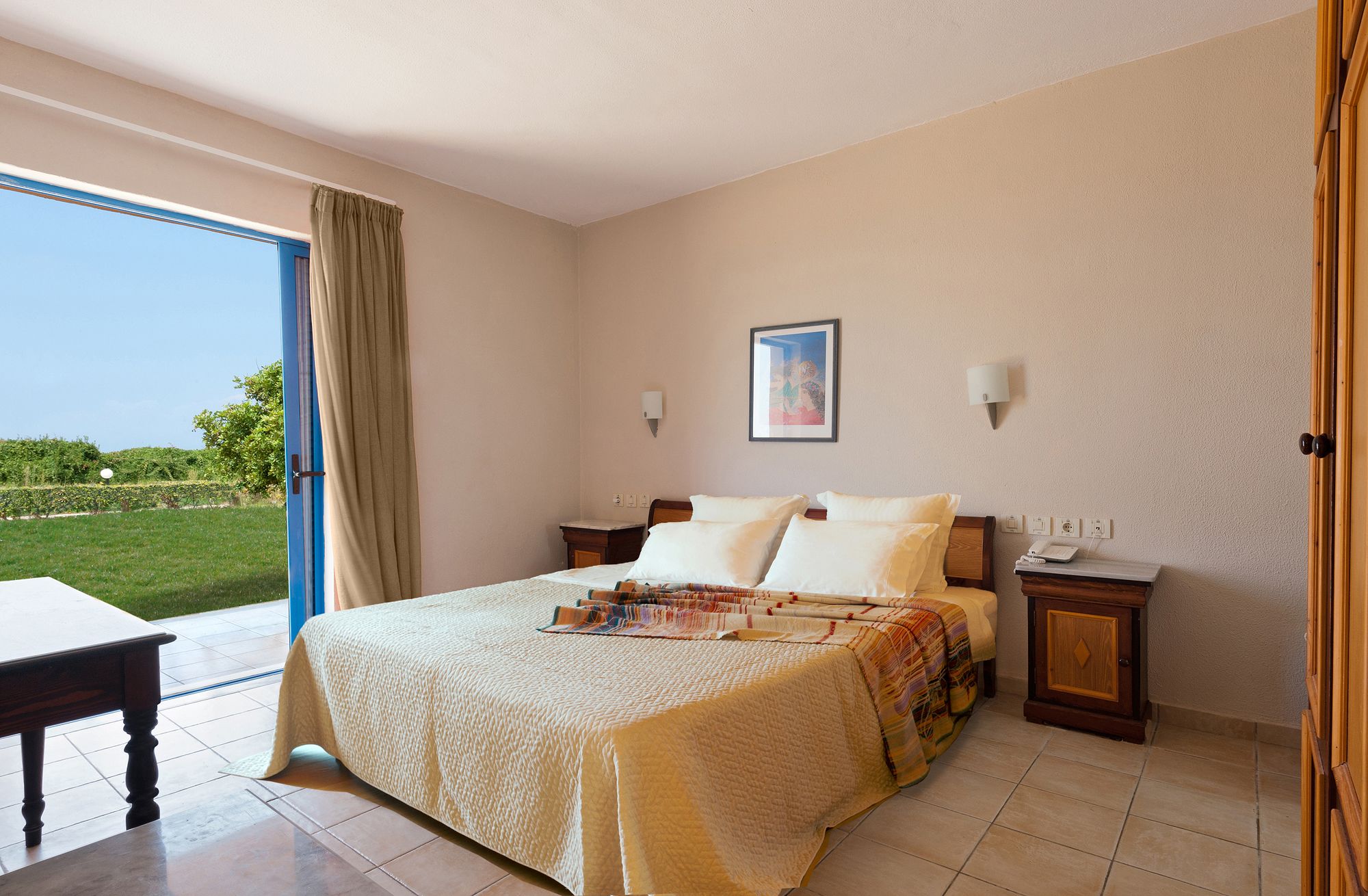 Фото Ammoudia Maisonettes