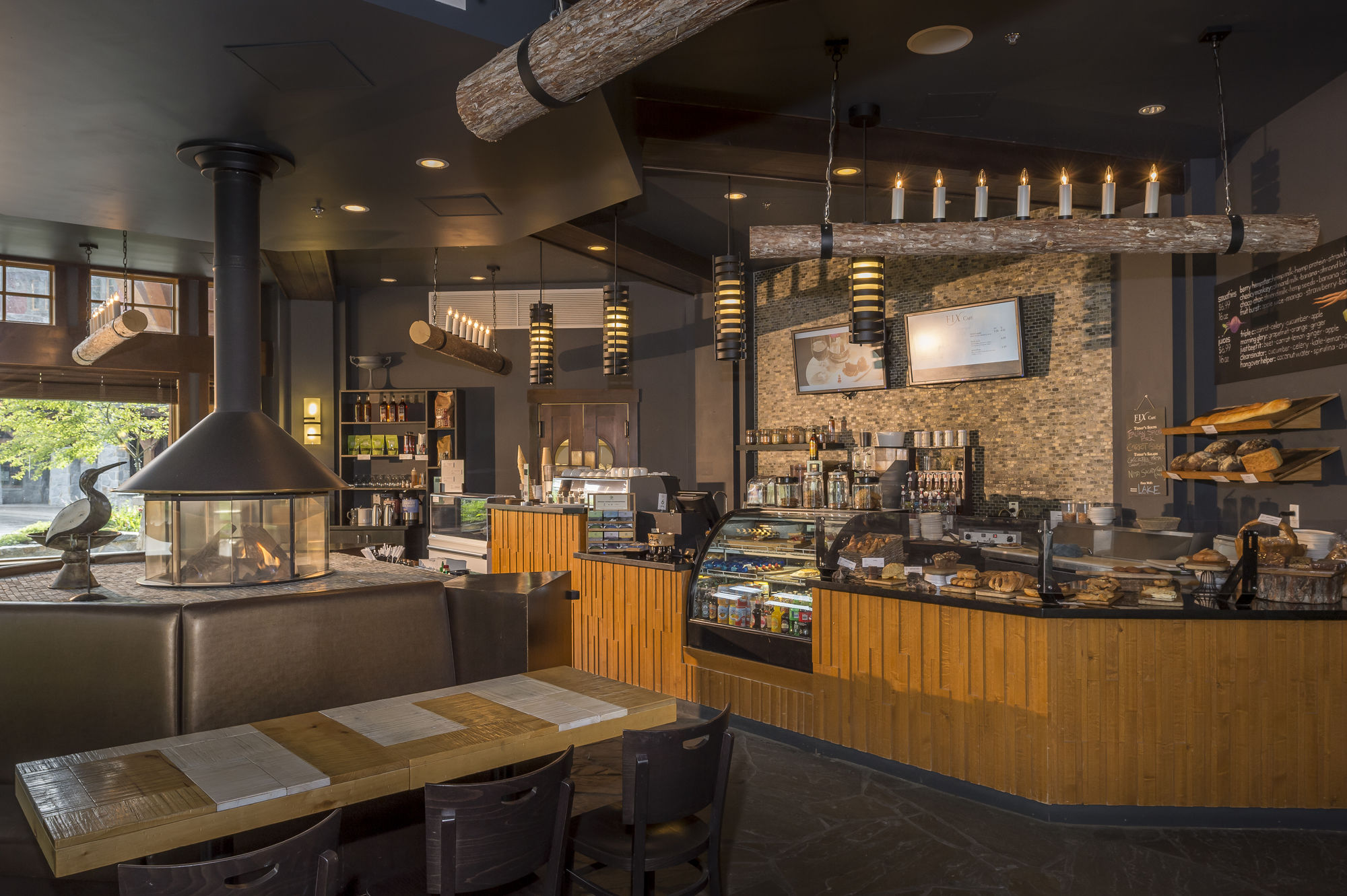 Фото Nita Lake Lodge