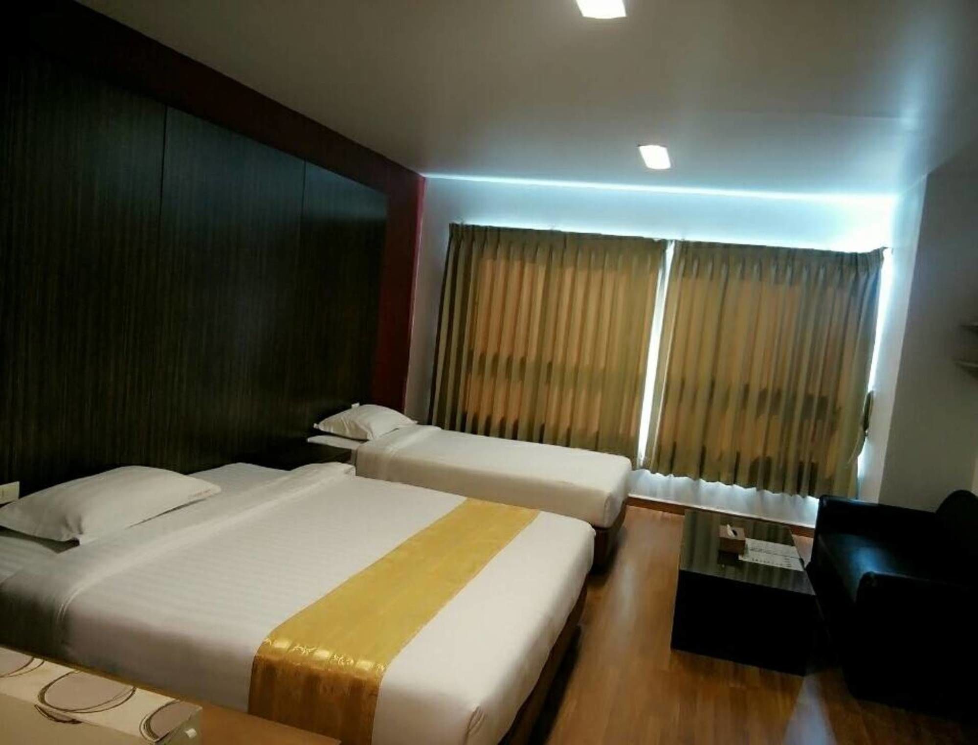 Фото 101 Holiday Suite