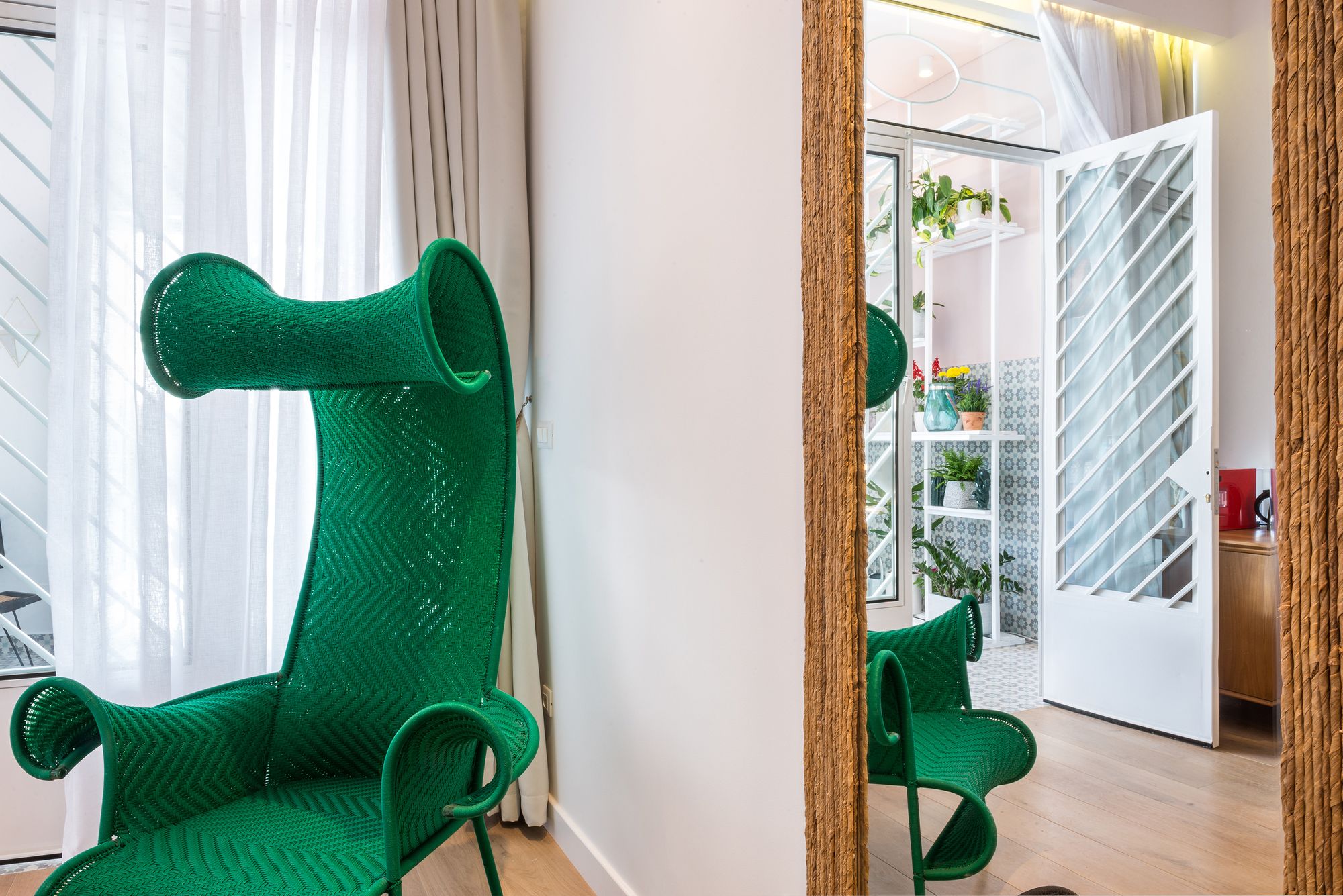 Фото Aisha Petite Suites