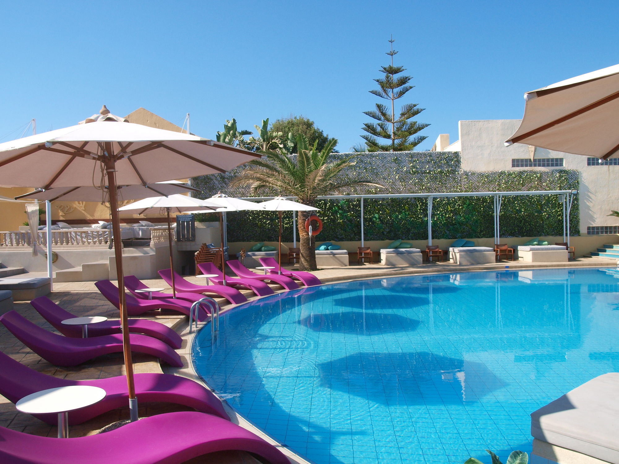 Фото Mylos Hotel Apartments