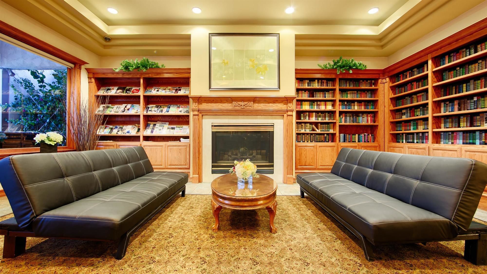 Фото Best Western Plus Thousand Oaks Inn