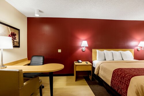 Гостиница Red Roof Inn Phoenix North - Bell Road в Финиксе
